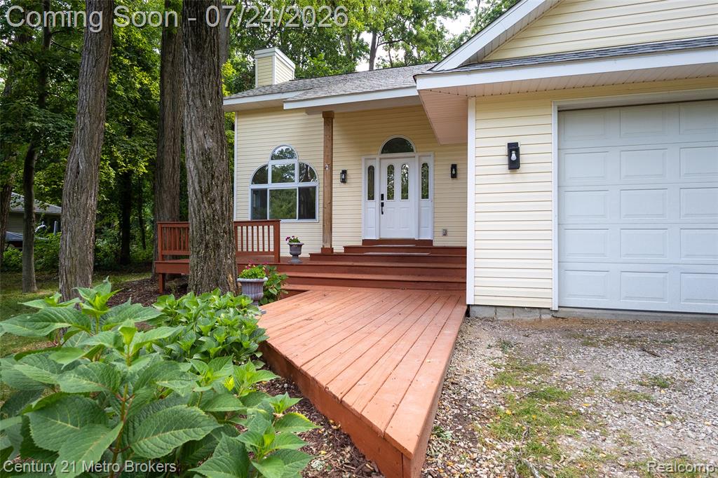 15117 Locust Grove Drive, Byron, MI 48418 — Photo 5