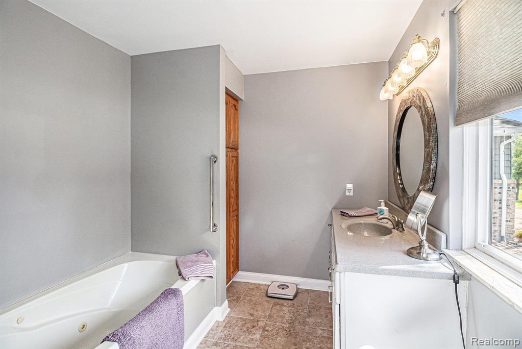 4172 SKINNER LAKE Road, Lapeer, MI 48446 — Photo 13