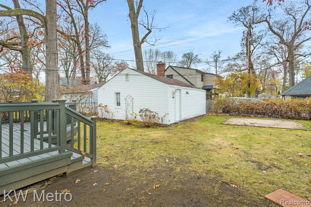 620 CATALPA Drive, Royal Oak, MI 48067 — Photo 29