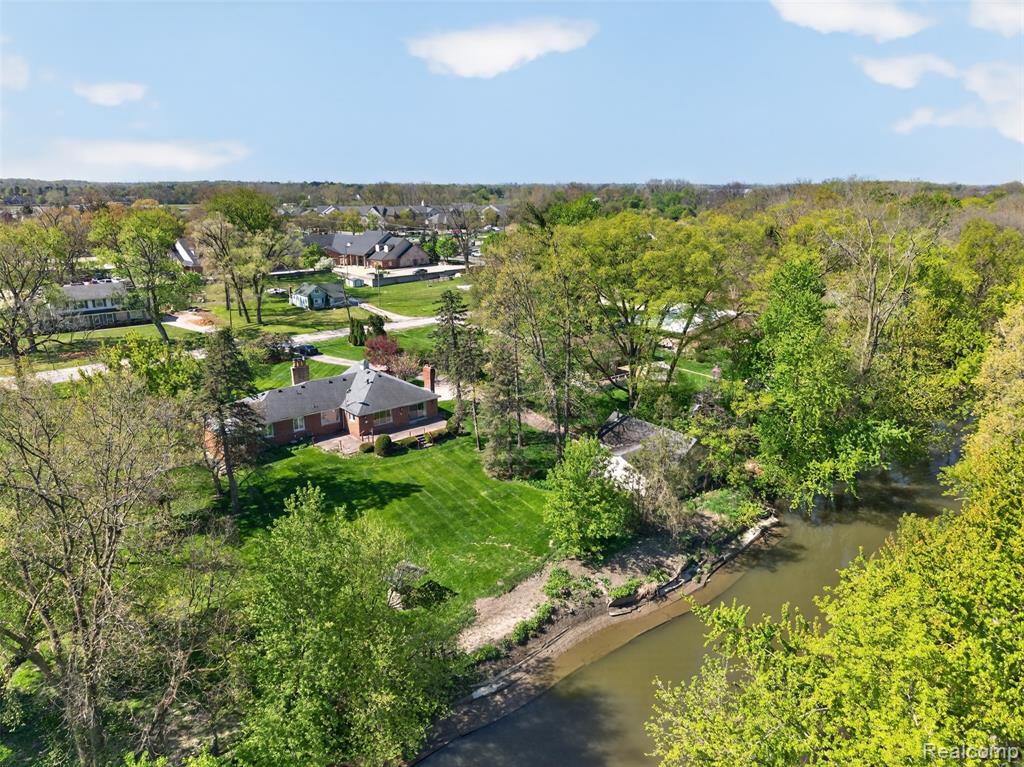 15623 Millar Road, Clinton Twp, MI 48036 — Photo 9