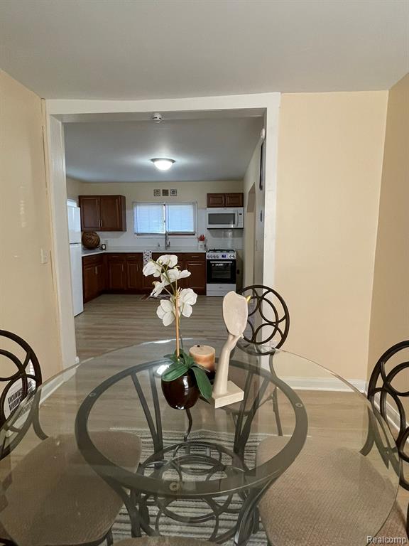 5894 Balfour Avenue, Allen Park, MI 48101 — Photo 12