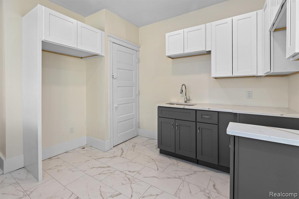 7407 E Vernor Hwy, Detroit, MI 48214 — Photo 10