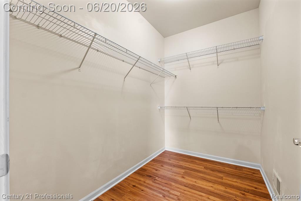 3305 Grove Lane, Auburn Hills, MI 48326 — Photo 29