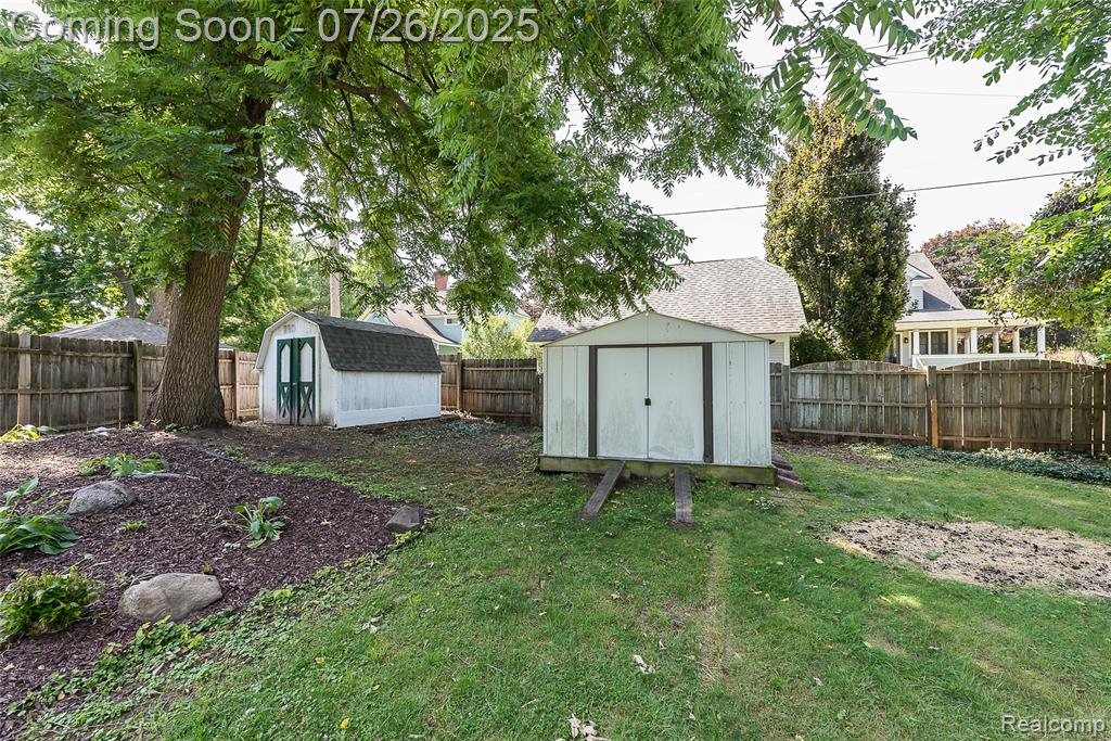 719 Spring Street, Howell, MI 48843 — Photo 35