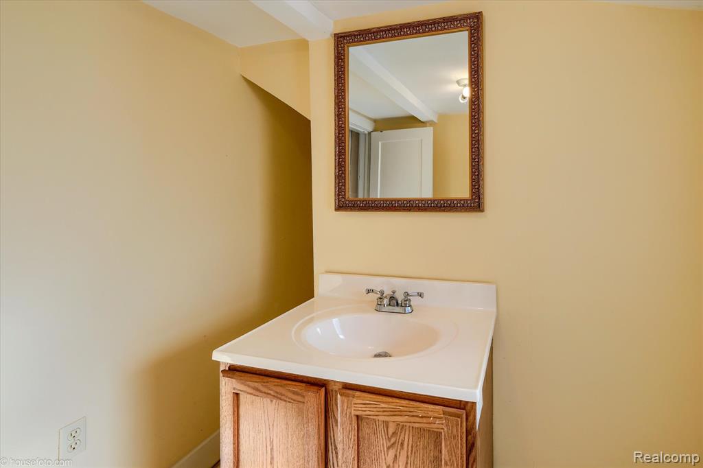 285 Dirgo Street, Imlay City, MI 48444 — Photo 29