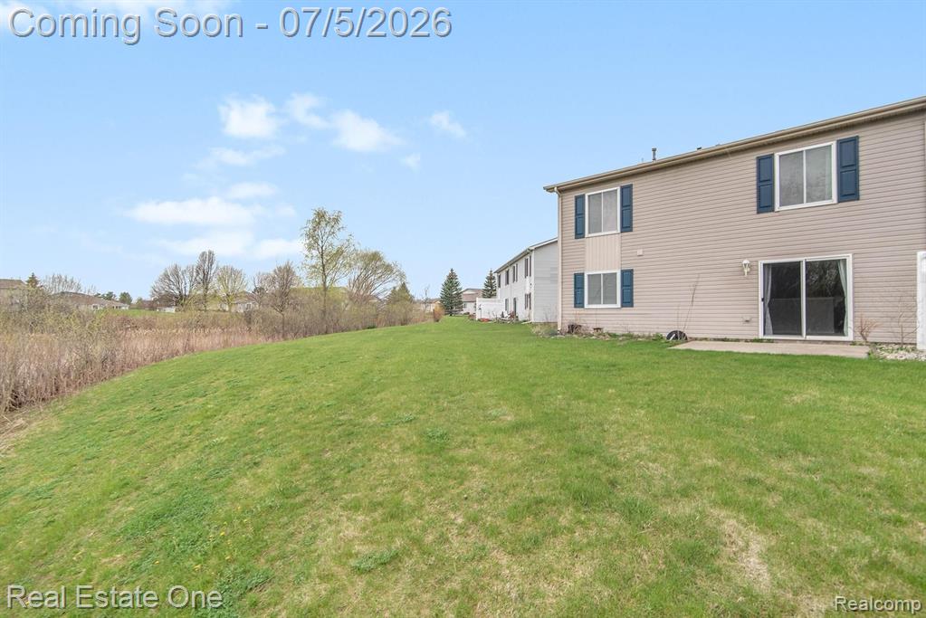9527 GREENFIELD Court, Grand Blanc, MI 48439 — Photo 16