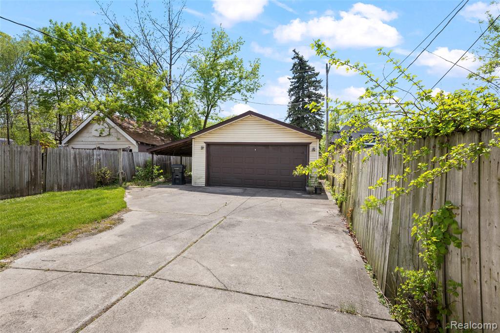 2681 Burlingame Street, Detroit, MI 48206 — Photo 33