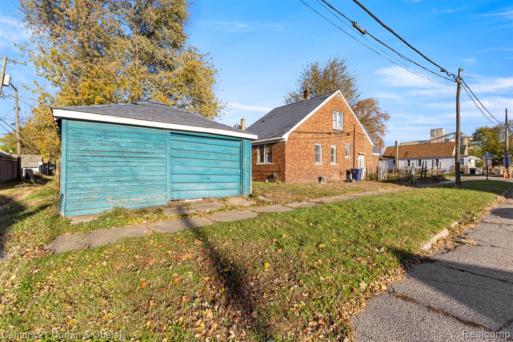 64 E Cicotte Street, River Rouge, MI 48218 — Photo 11