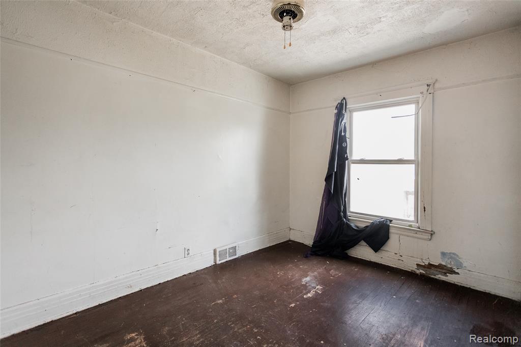 1725 Butternut Street, Detroit, MI 48216 — Photo 9