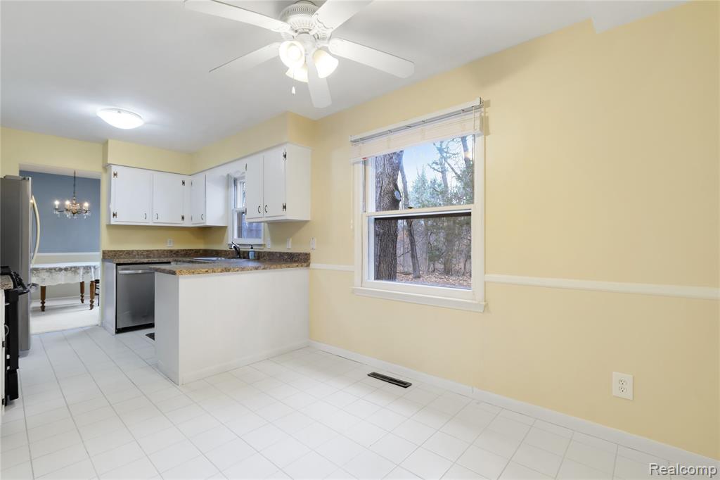 14408 McCaslin Lake Road, Linden, MI 48451 — Photo 27