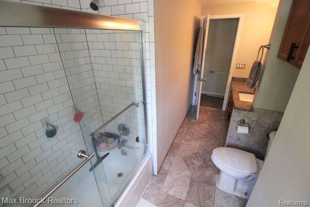 5001 DURNHAM Drive, Waterford, MI 48327 — Photo 17