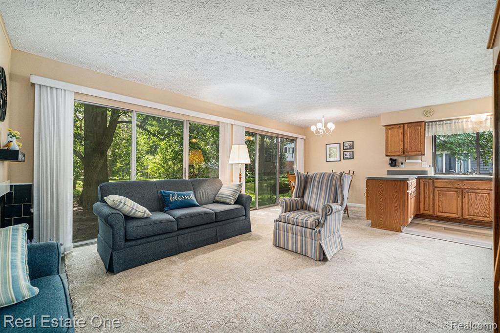 772 RANDALL Drive, Troy, MI 48085 — Photo 12