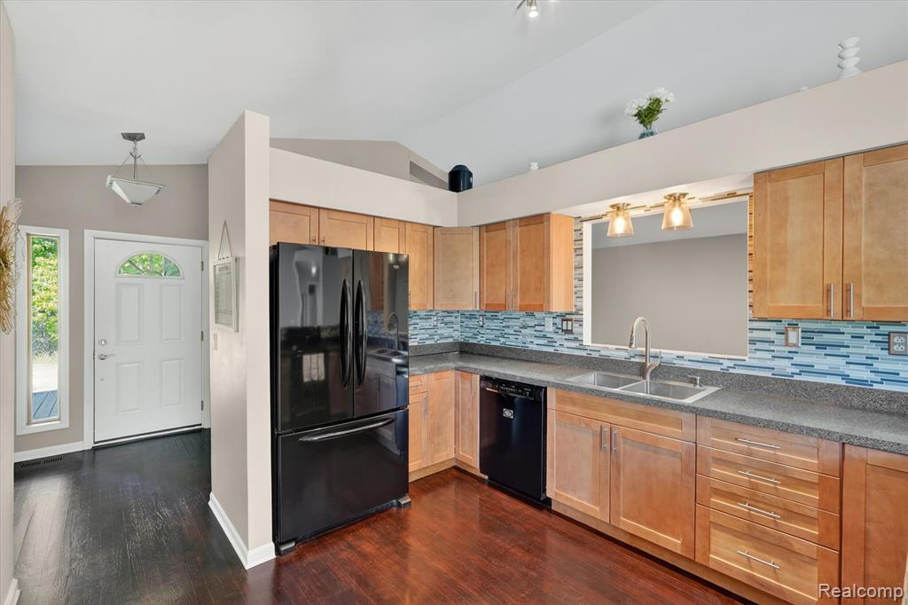 4966 Mack Road, Howell, MI 48855 — Photo 11