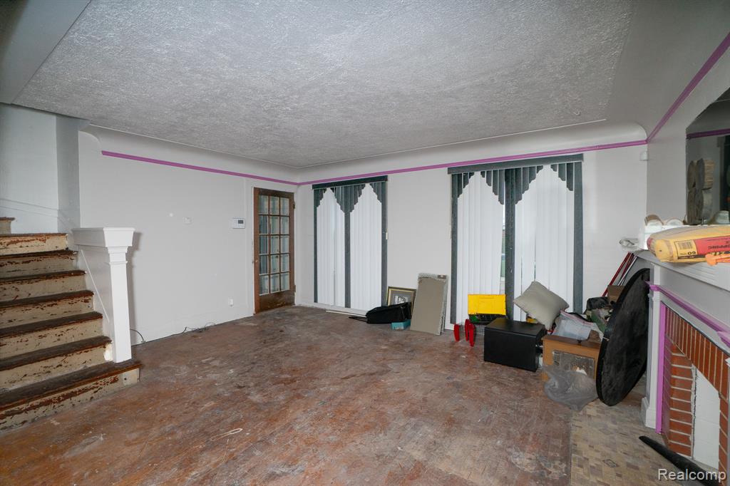 12257 W Jeffries - Photo 4