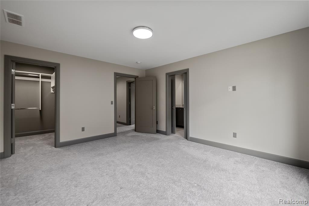 3824 Poppleton Court, Troy, MI 48084 — Photo 34
