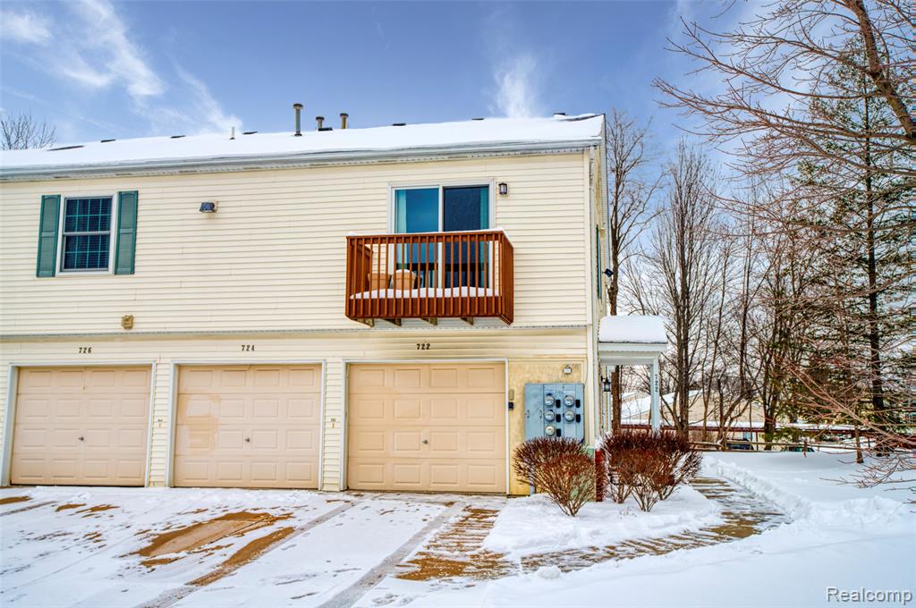 722 Griswold Street, 8, Howell, MI 48843 — Photo 26