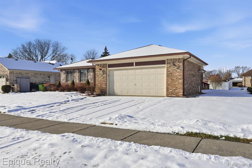 40931 Rehse Drive, Clinton Twp, MI 48038 — Photo 9