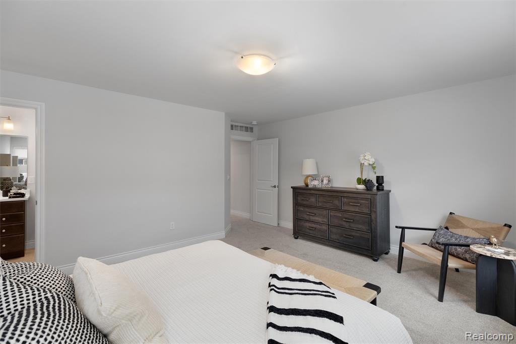 803 Balmoral Ln, Troy, MI 48085 — Photo 24