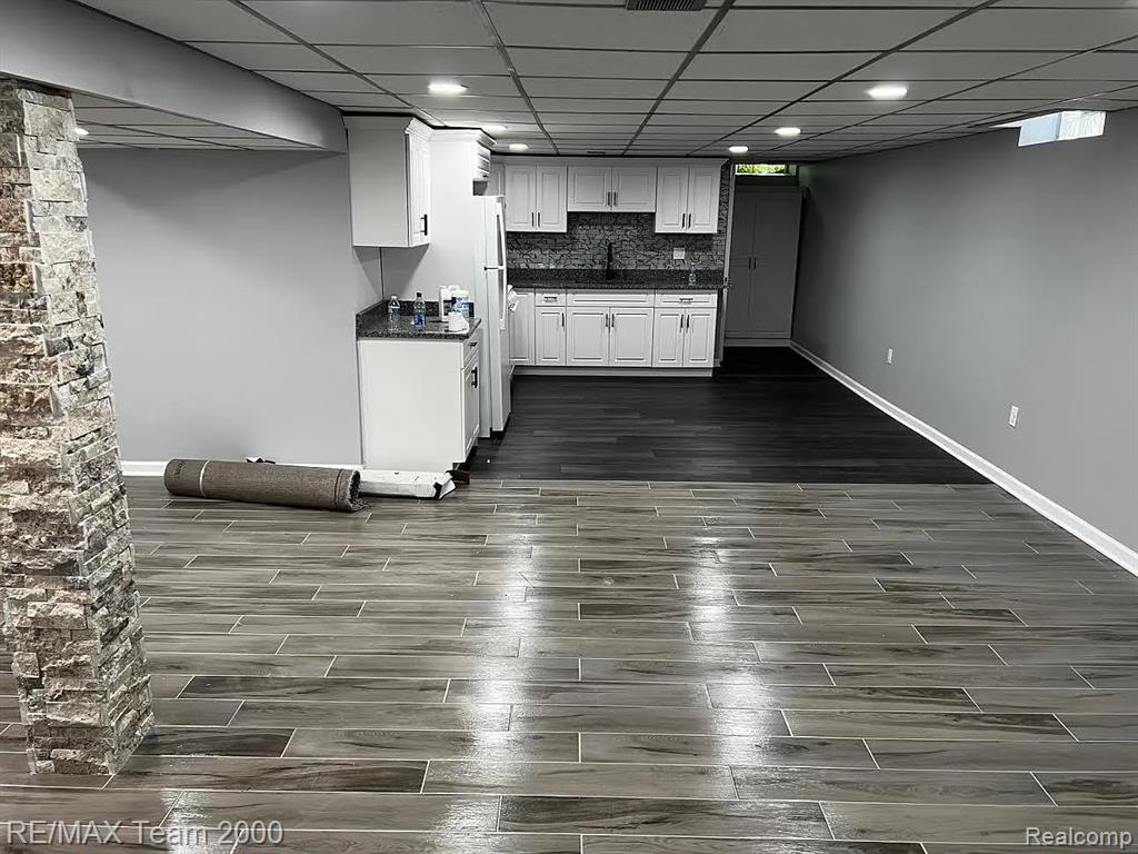 6577 N Lafayette Street, Dearborn Heights, MI 48127 — Photo 13