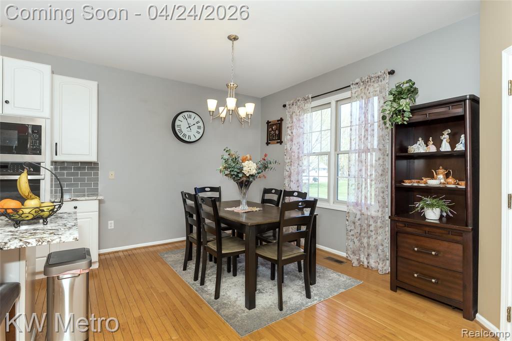 1025 Crystal Wood Drive, Davison, MI 48423 — Photo 9