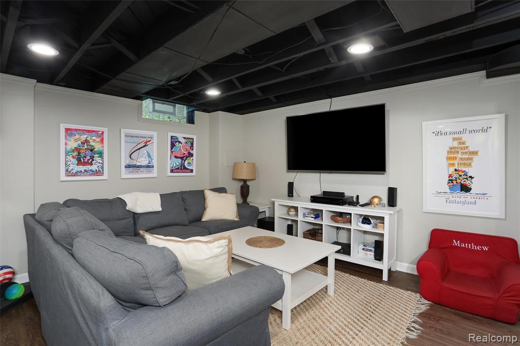4200 Surrey Cross, Bloomfield Hills, MI 48301 — Photo 32