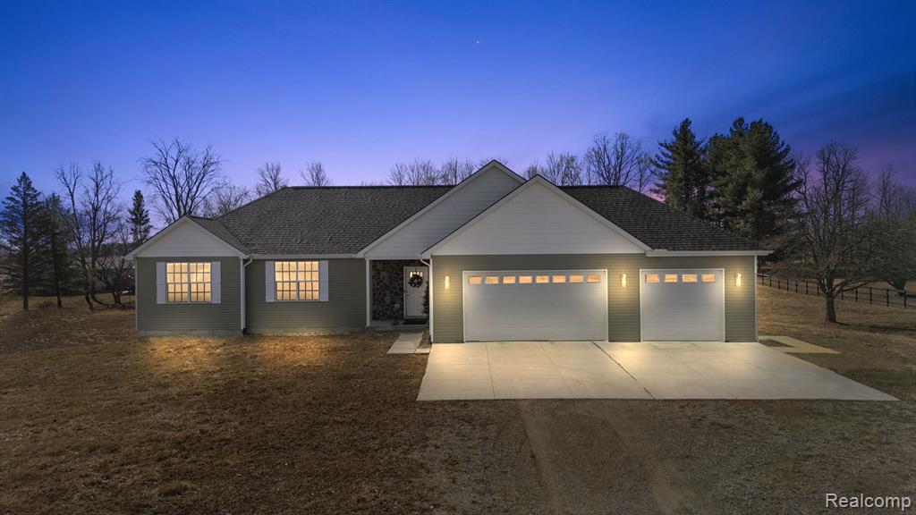 7340 Vanderploeg Lane, Imlay City, MI 48444 — front exterior