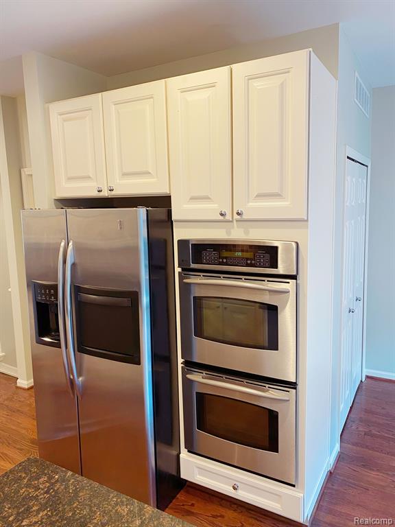 608 LEWIS Street, Birmingham, MI 48009 — Photo 8