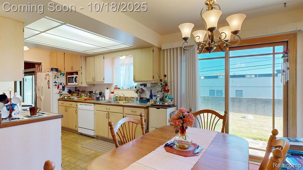 4148 Conne Mara Lane, Waterford, MI 48329 — Photo 8