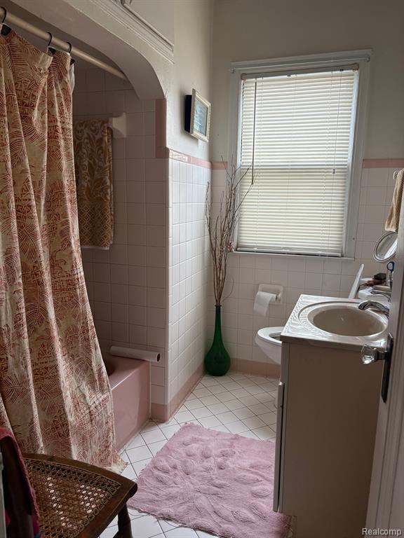 6470 EVERGREEN Avenue, Detroit, MI 48228 — Photo 9