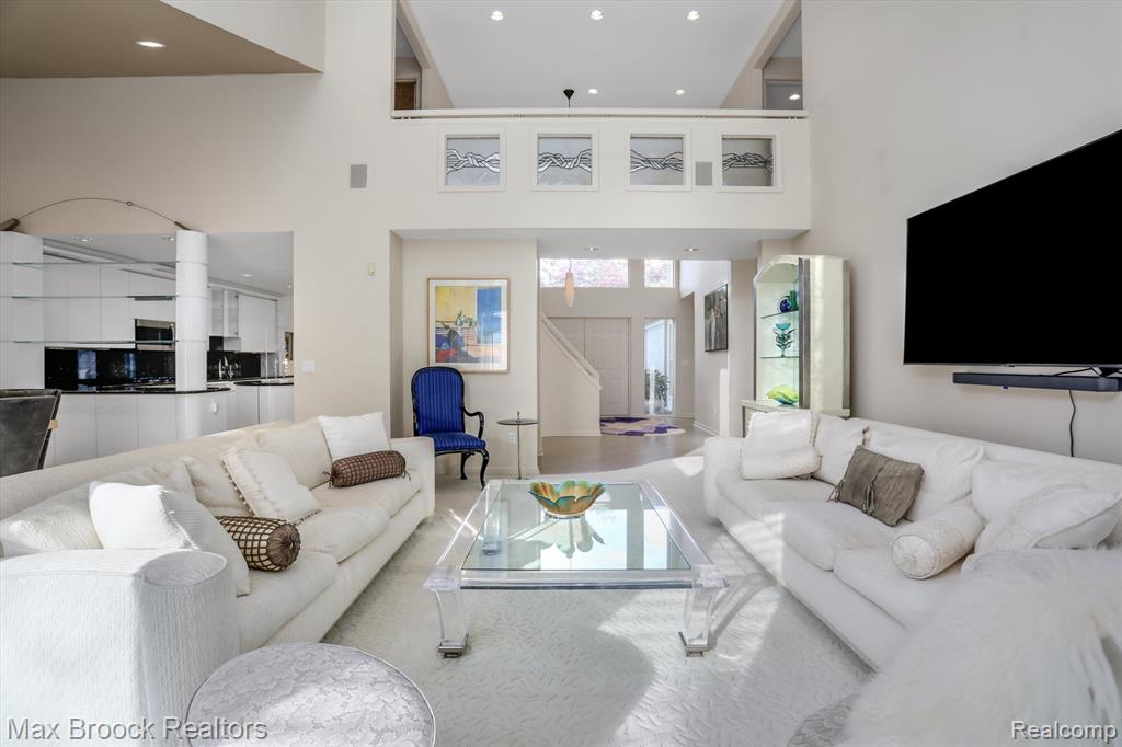 7248 SIMSBURY Drive, West Bloomfield, MI — Photo 15