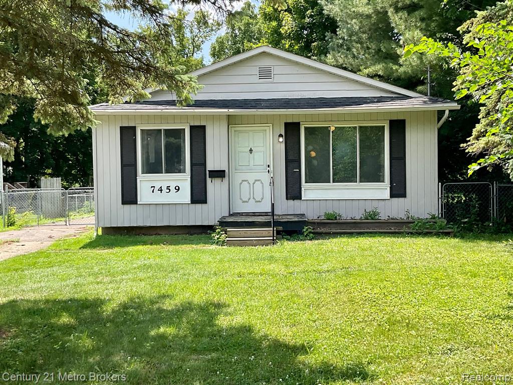 7459 WADE Street, Swartz Creek, MI 48473 — front exterior