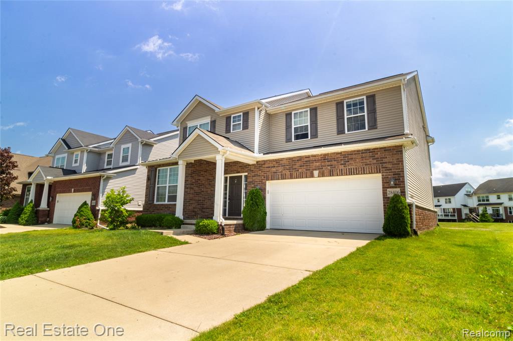 28406 OAKMONTE Circle E, New Hudson, MI 48165 — Photo 33