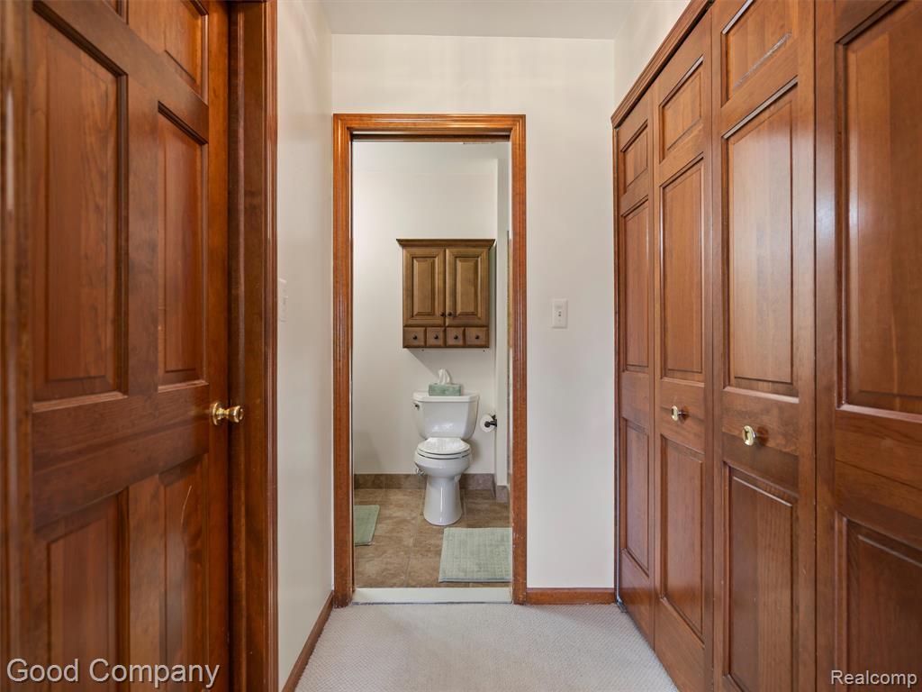 864 Challenging Trail, South Lyon, MI 48178 — Photo 18