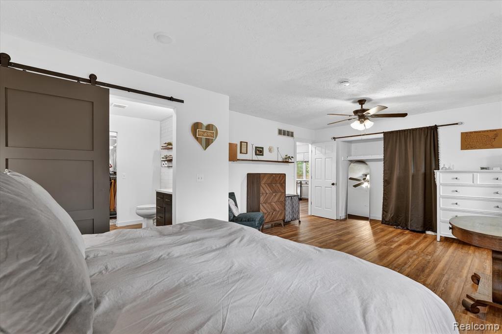 5640 Fowlerville Road, Fowlerville, MI 48836 — Photo 18