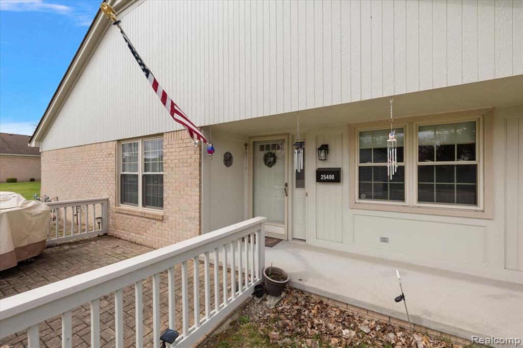 25400 Samantha Drive, 41, Chesterfield, MI — Photo 3