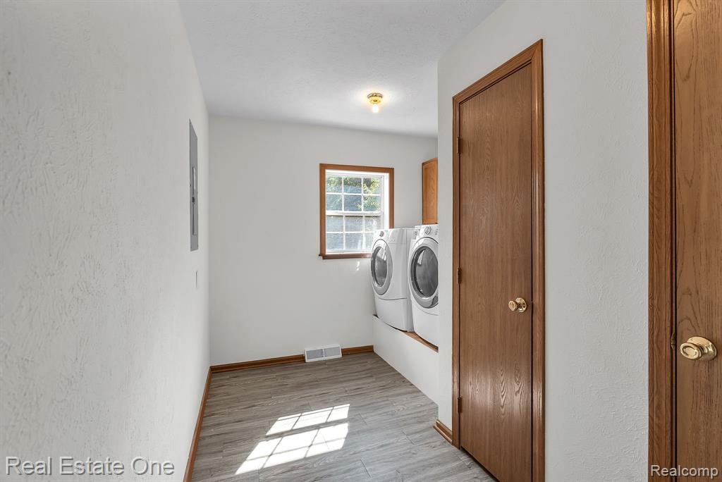 72021 Romeo Plank Road, Armada, MI — Photo 36