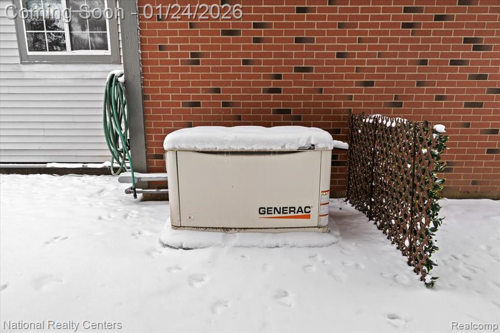 485 Winwood Circle, 115, Walled Lake, MI 48390 — Photo 39