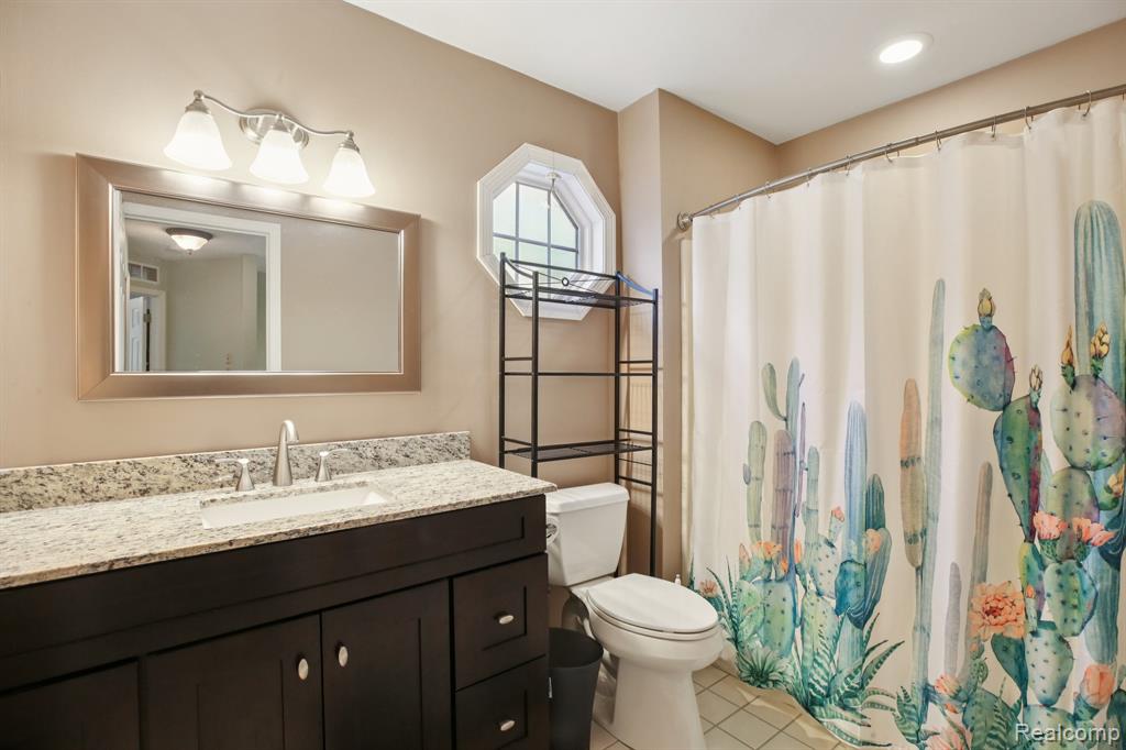 7680 Allen Road, Clarkston, MI 48348 — Photo 31