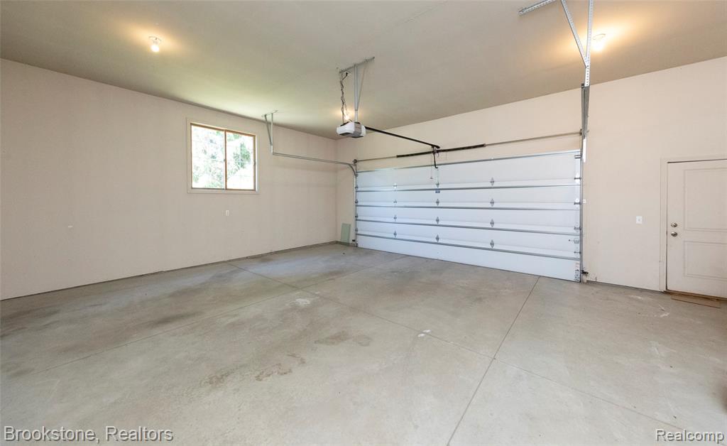 10295 Northridge Court, White Lake, MI — Photo 49