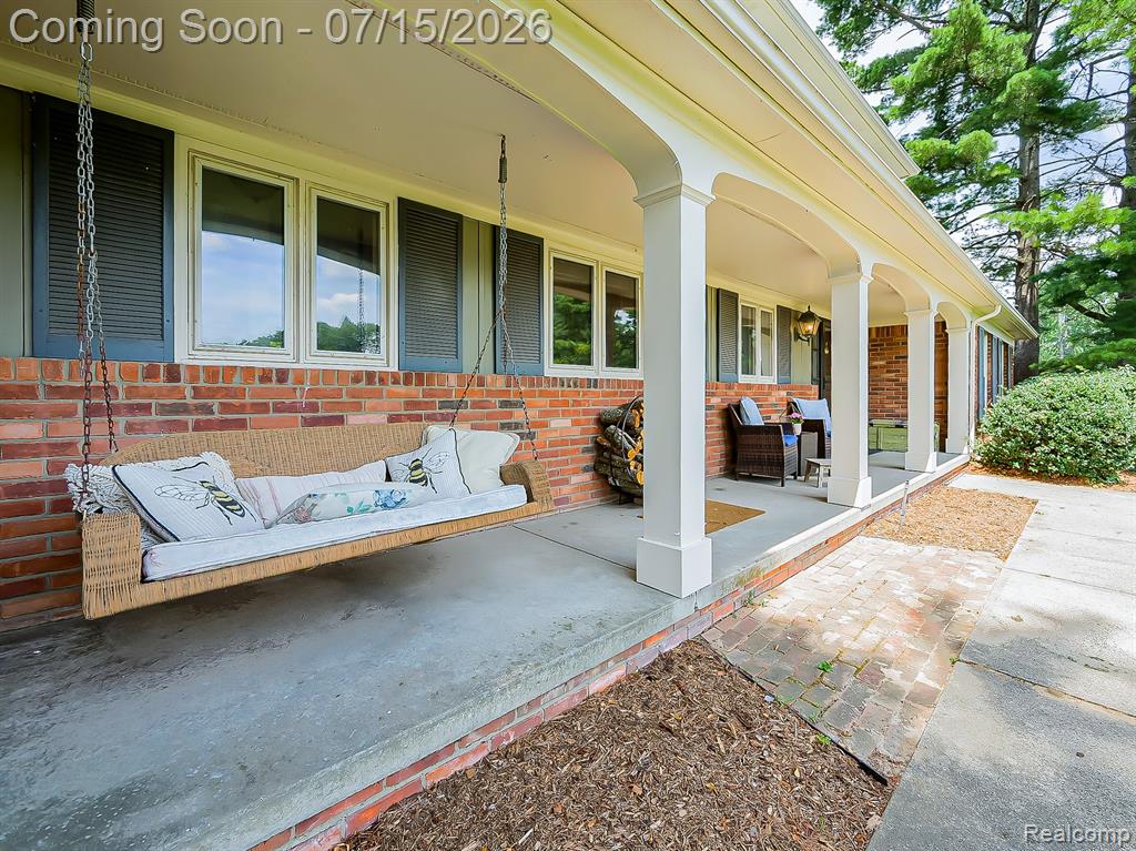 6730 Meadowlake Road, Bloomfield Hills, MI 48301 — Photo 47
