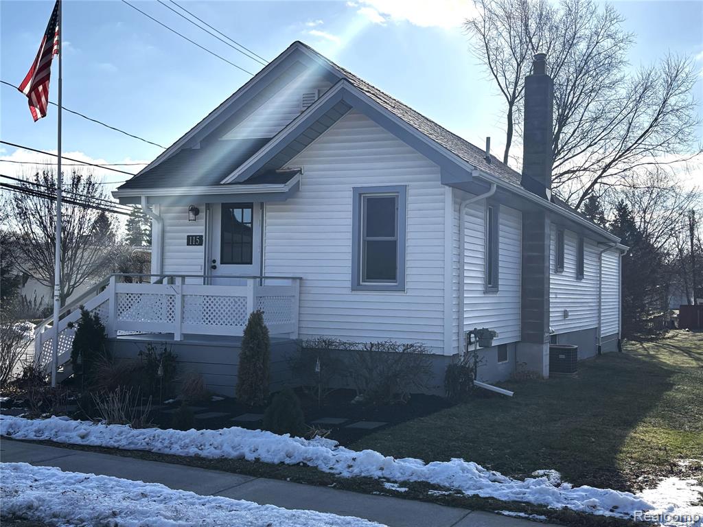 115 Orchard Street, Otisville, MI 48463 — Photo 5