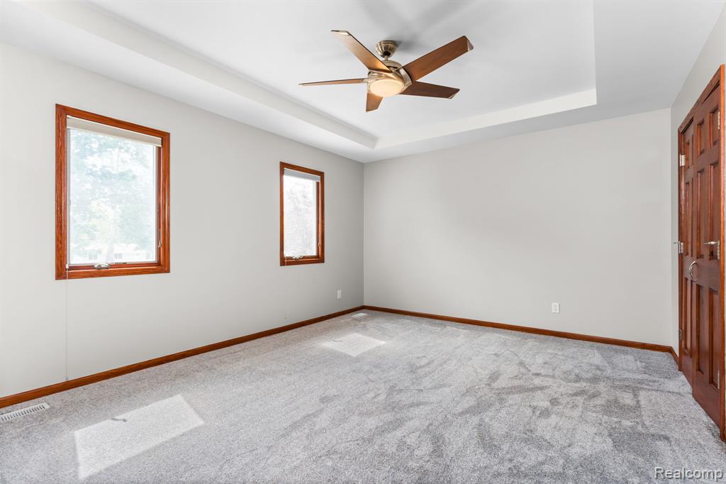2381 Burke Road, Fowlerville, MI 48836 — Photo 15
