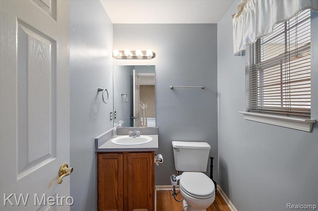 3767 PARKLAWN Drive, Canton, MI 48188 — Photo 31