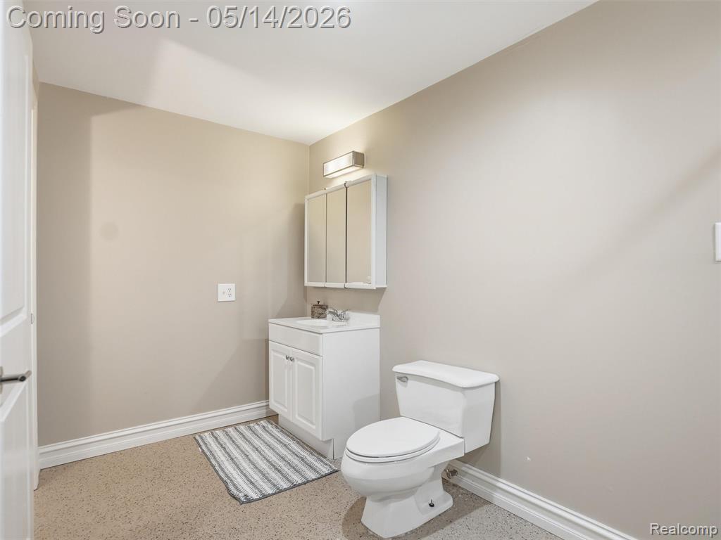 2092 Langham Drive, West Bloomfield, MI 48323 — Photo 31