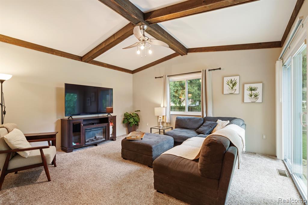 6255 Candler Drive, Shelby Twp, MI 48316 — Photo 14