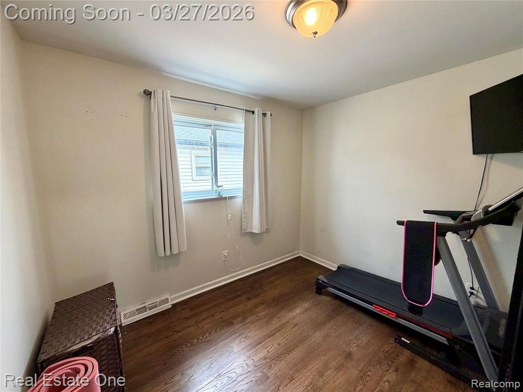 6688 Madison Street, Taylor, MI 48180 — Photo 14