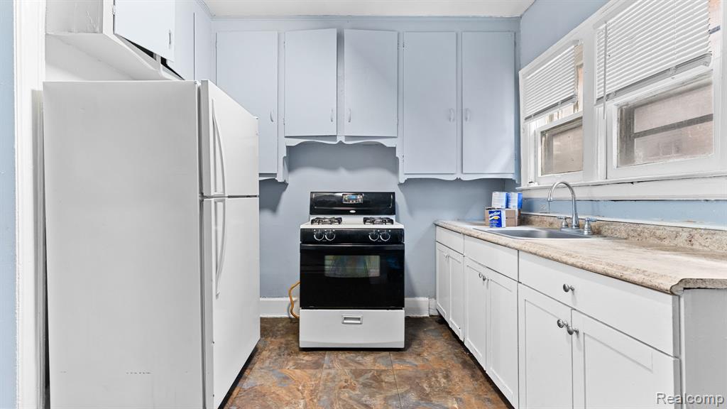 2962 Fullerton, Detroit, MI 48238 — Photo 4