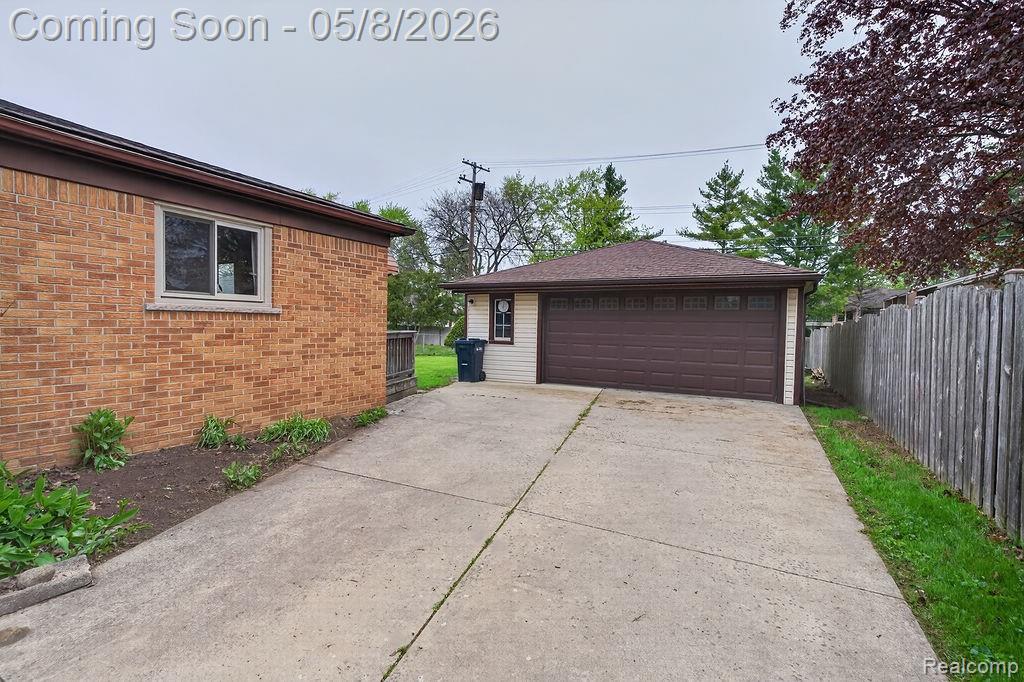 44120 Donley Drive, Sterling Heights, MI 48314 — Photo 27
