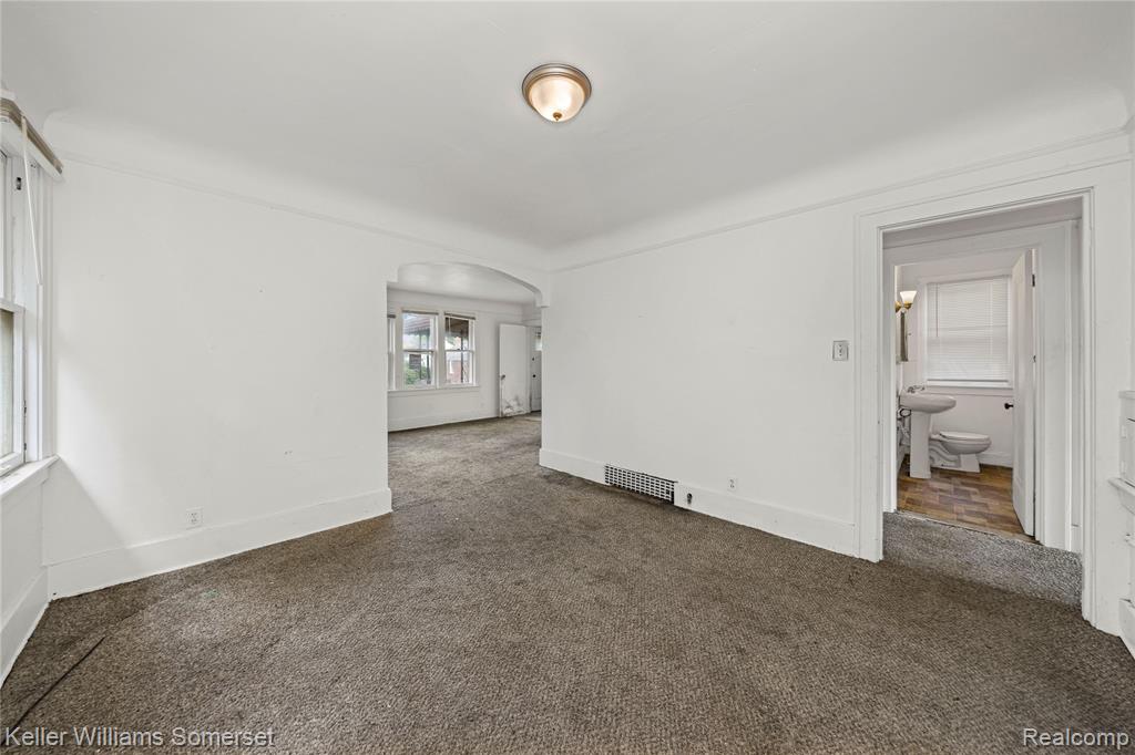 9225 Birwood Street, Detroit, MI 48204 — Photo 24