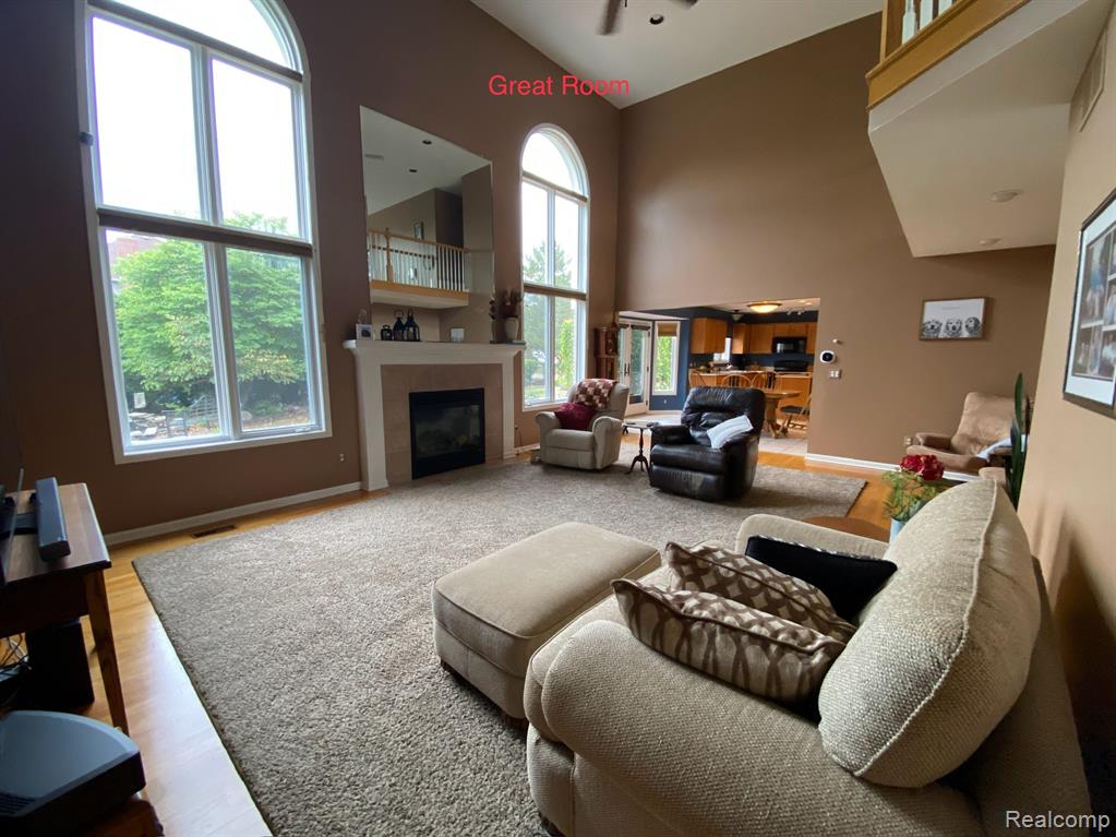 48701 LAFAYETTE Drive, Macomb, MI 48044 — Photo 38